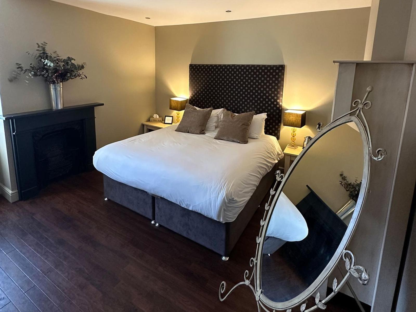 Mulberry Tree Hotel Attleborough Room photo